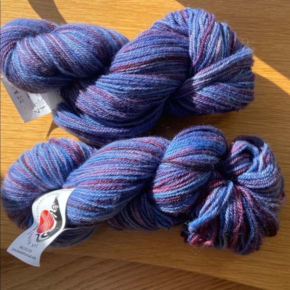 BFL BLUEFACED LEICESTER DK 
100% WOOL 2 Skeins JAN MAREK RACZKOWSKI STUDIO yarn - Picture 3 of 12